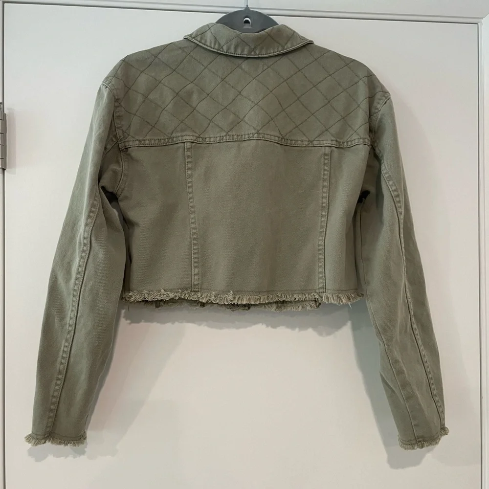 Splendid • Cropped Denim Jacket - Picture 7 of 8